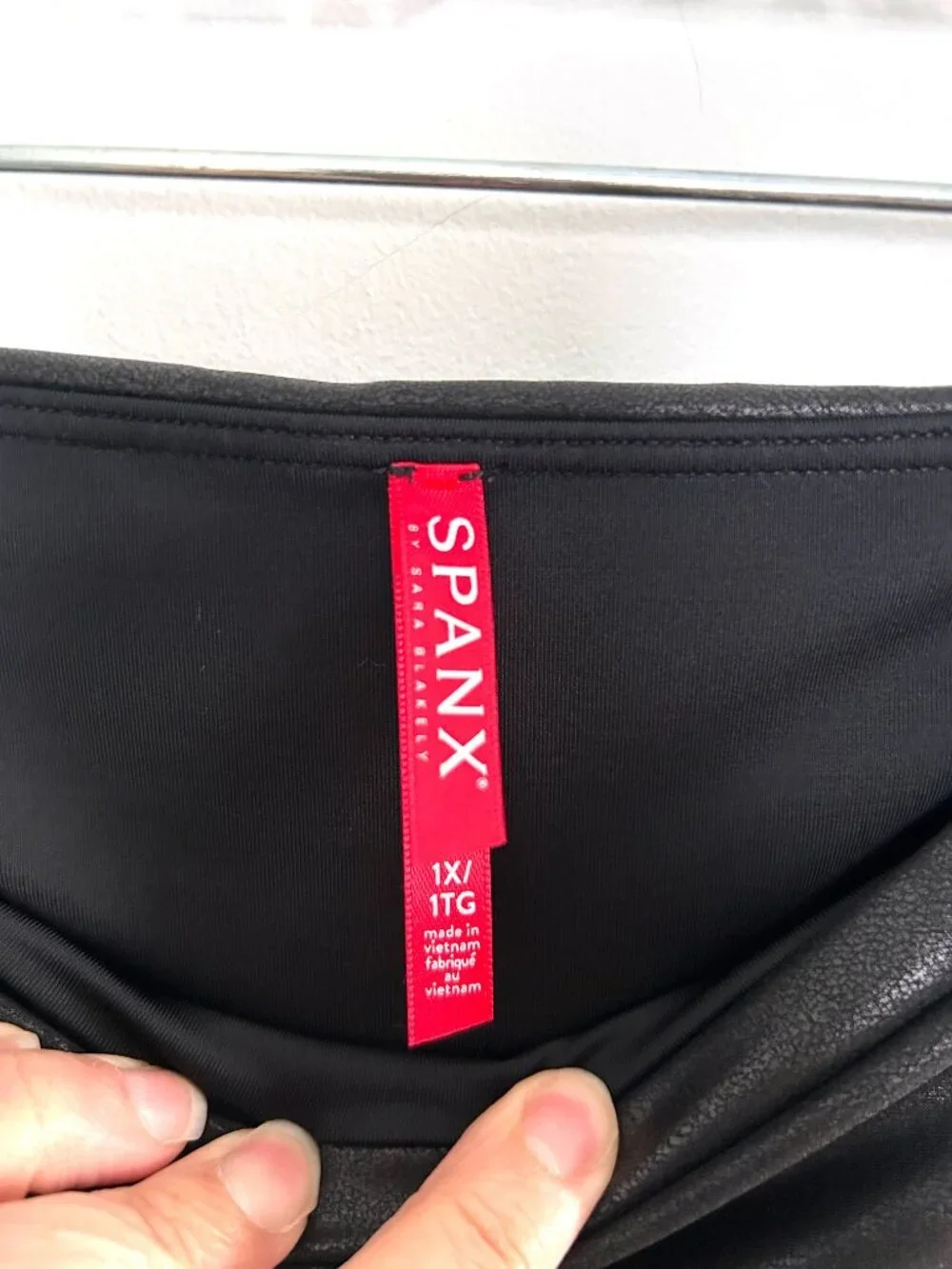 Spanx Women’s Black Faux Leather Pull On High Rise Shaping Leggings - 1X